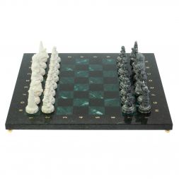 Шахматы "Северные народы" 40х40 см змеевик