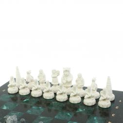 Шахматы "Северные народы" 40х40 см змеевик