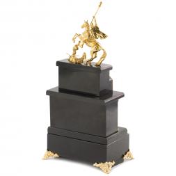 Интерьерные часы &amp;quot;Святой Георгий&amp;quot; из яшмы и долерита