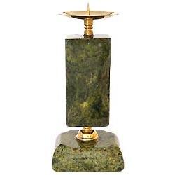 Подсвечник фигурный из светло-зеленого змеевика