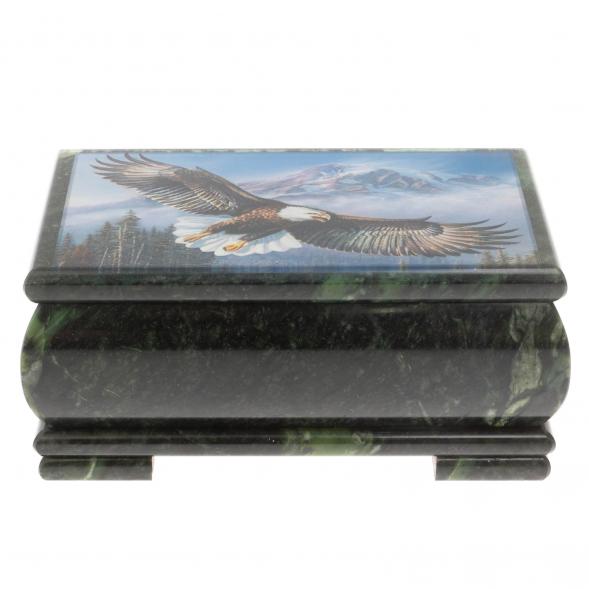 Шкатулка &amp;quot;Орел&amp;quot;из змеевика 18х10х8,5 см 128421