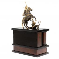 Каминные часы &amp;quot;Георгий Победоносец&amp;quot; из обсидиана