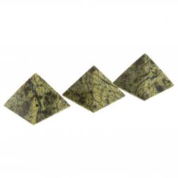 Пирамида 3х3х3 см камень змеевик