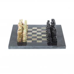 Сувенирные шахматы " Битва" камень оникс мрамор доска 20х20 см