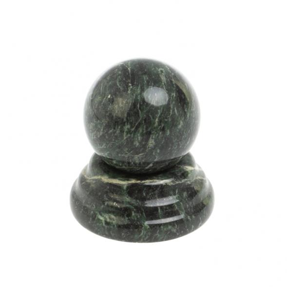 Шар 4 см на подставке из шабровского змеевика 5х5 см 127635