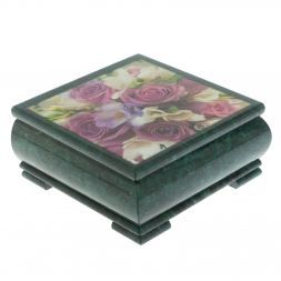 Шкатулка &amp;quot;Букет роз&amp;quot; из змеевика 18х18х8 см