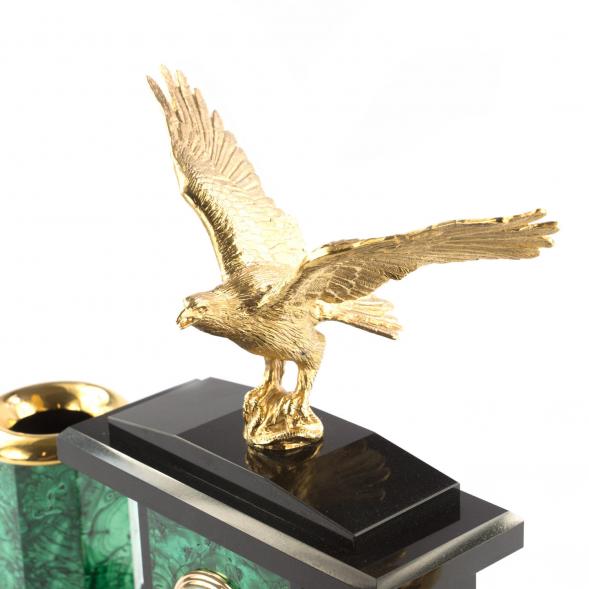 Настольный набор &amp;quot;Орел&amp;quot; с бюваром из малахита 121067