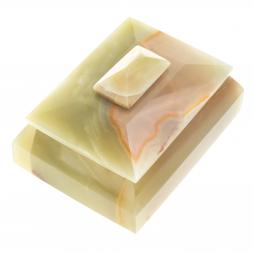 Шкатулка из оникса прямоугольная 10,3х7,5х6,7 см (3х4)