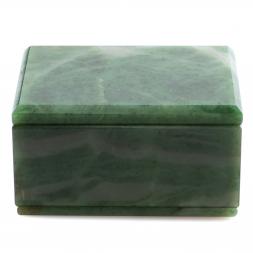 Шкатулка из саянского нефрита 8,8х6,8х4,7 см