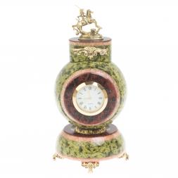 Часы &amp;quot;Георгий Победоносец&amp;quot; баженовский змеевик 10х10х20 см