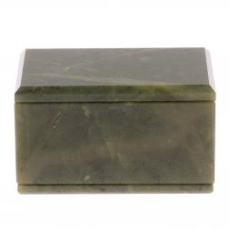 Шкатулка из нефрита 10х7х5,5 см