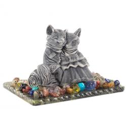 Сувенир &amp;quot;Пара лис на бревне&amp;quot; из мрамолита