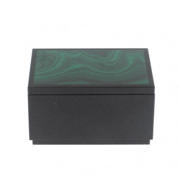Шкатулка из малахита и долерита 10,5х7,5х5,5 см 128944
