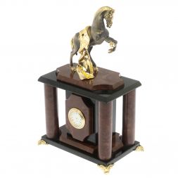 Часы &amp;quot;Конь с попоной&amp;quot; из лемезита