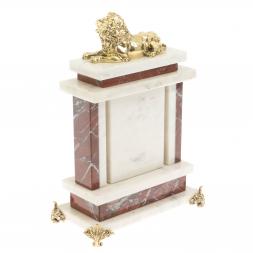 Часы "Лев" из мрамора и креноида