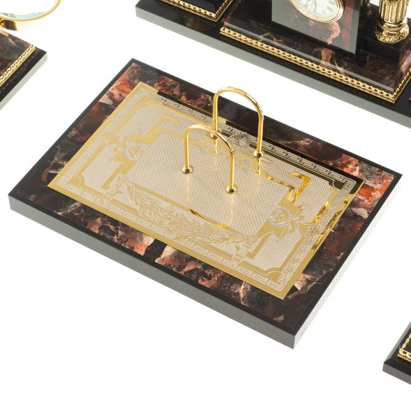 Настольный набор из яшмы &amp;quot;Конь на дыбах&amp;quot; Златоуст 123313