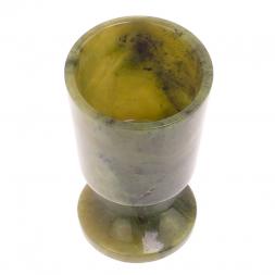 Рюмка из нефрита 4х6,5 см