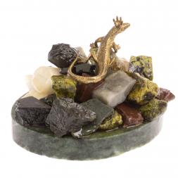 Сувенир &amp;quot;Ящерица на горке&amp;quot; из камня и бронзы