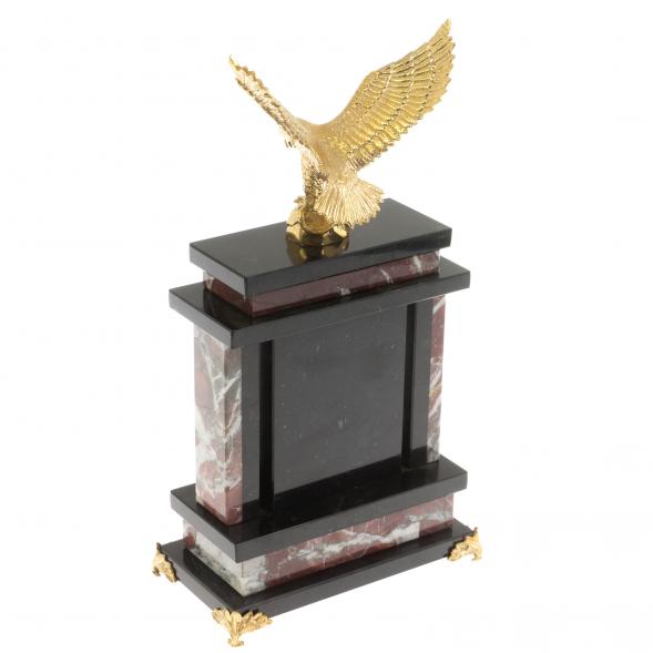 Часы &amp;quot;Орел&amp;quot; из креноида и змеевика 129870