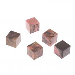 Кубик из камня родонит 20 мм