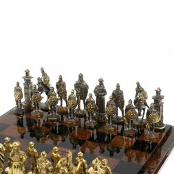 Шахматы "Богатыри" фигуры бронза доска 40х40 см из обсидиана