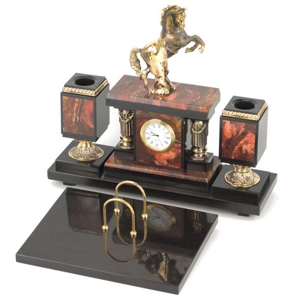 Настольный набор &amp;quot;Вздыбленный конь&amp;quot; бронза яшма 117838