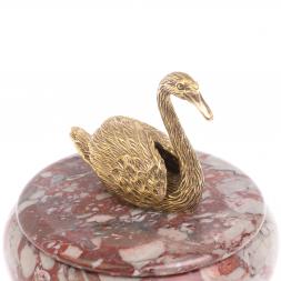 Шкатулка &amp;quot;Лебедь&amp;quot; с декором из бронзы камень креноид