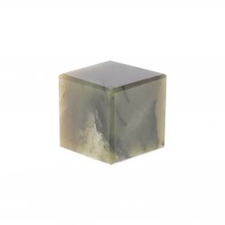 Нефритовый кубик 20 мм