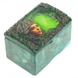 Шкатулка "Сундучок" с Хозяйкой медной горы змеевик 10х6,5х7 см