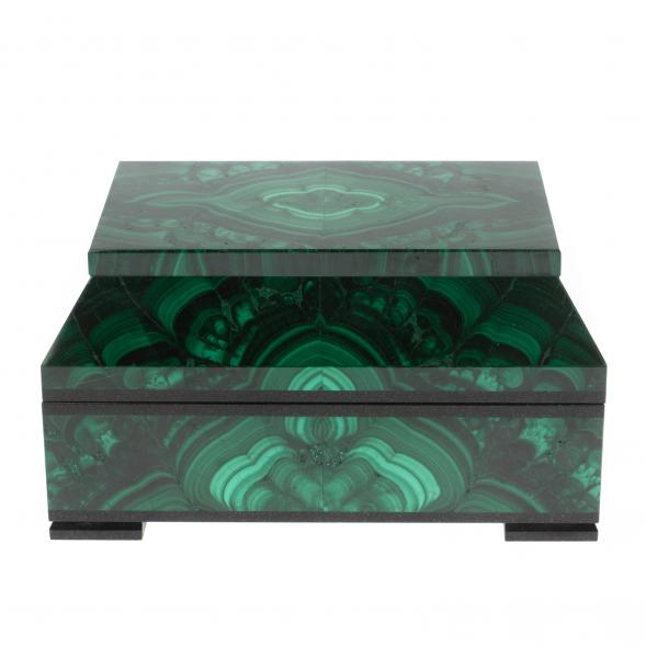 Ларец из малахита &amp;quot;Совершенство&amp;quot; 15х10х7,5 см 124830