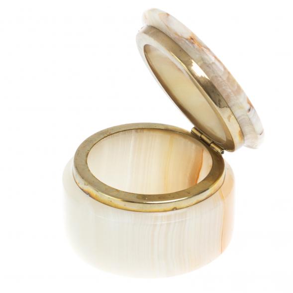 Шкатулка из оникса 6х6х4,5 см (2,5) 126483