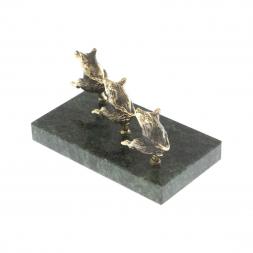 Статуэтка &amp;quot;Три поросенка&amp;quot; из бронзы и змеевика