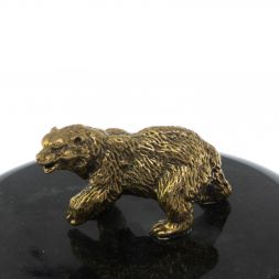 Шкатулка &amp;quot;Медведь&amp;quot; из белого мрамора и змеевика 15х15х11 см