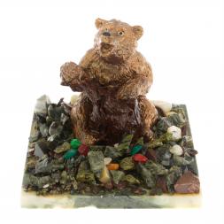 Сувенир &amp;quot;Медведь, играющий на пне&amp;quot; змеевик