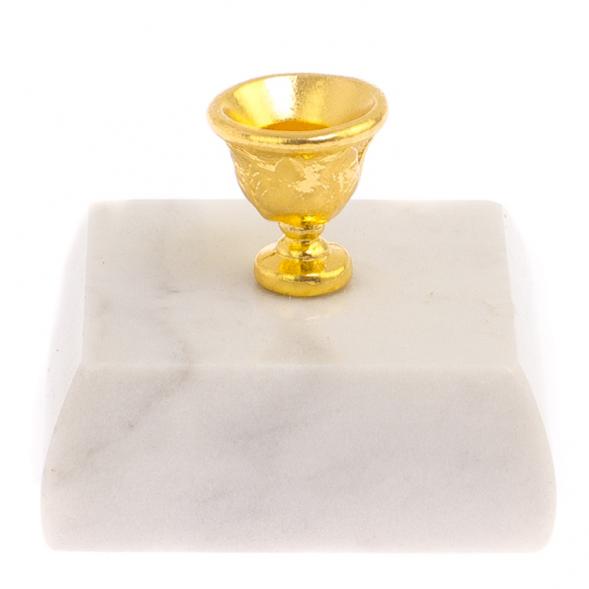 Подсвечник церковный из мрамора 4,5х4,5х3,5 см 126104