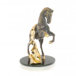 Бронзовая статуэтка &amp;quot;Конь с попоной&amp;quot; на подставке из нефрита