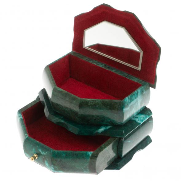 Ларец для украшений их змеевика с ящерицей 129881