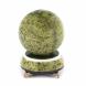 Шар из светло-зеленого змеевика Антистресс 10 см 117086