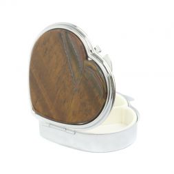 Таблетница &amp;quot;Сердце&amp;quot; на 3 отделения тигровый глаз цвет серебро