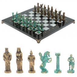Шахматы "Александр Макендонский" фигуры бронза / патина доска 36х36 см серый мрамор