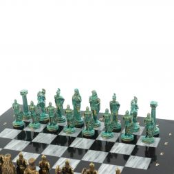 Шахматы "Александр Макендонский" фигуры бронза / патина доска 36х36 см серый мрамор