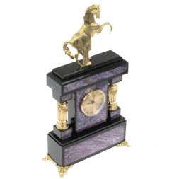 Часы &amp;quot;Конь с попоной&amp;quot; из чароита