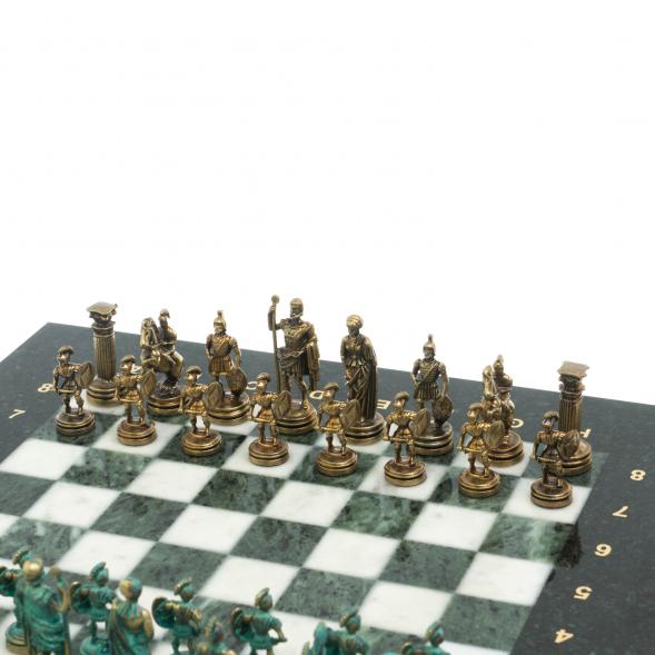 Шахматы &amp;quot;Римские воины&amp;quot; фигуры бронза / патина 28х28 см из мрамора и змеевика 128208