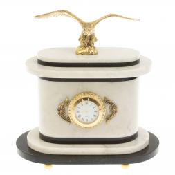 Часы &amp;quot;Орел&amp;quot; мрамор бронза