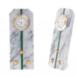 Часы &amp;quot;Погон старший лейтенант ПС ФСБ&amp;quot; из мрамора