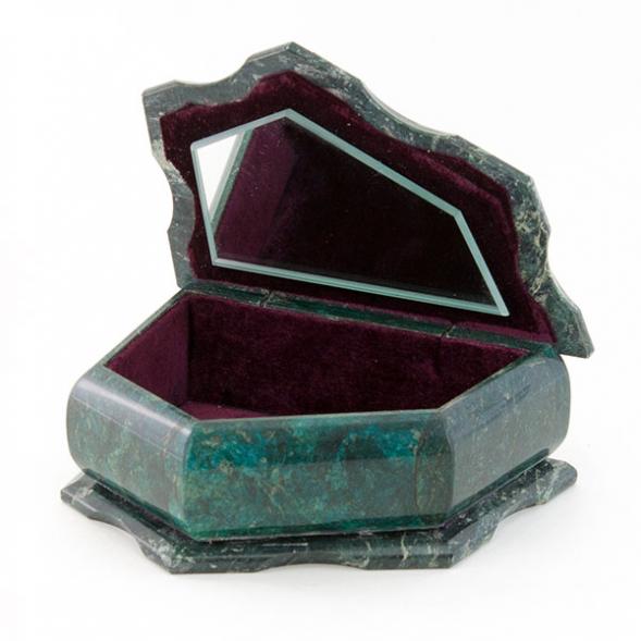 Шкатулка камень змеевик 17х13х8 см 112150