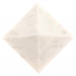 Пирамида 5,5х5,5х3,5 см из белого мрамора