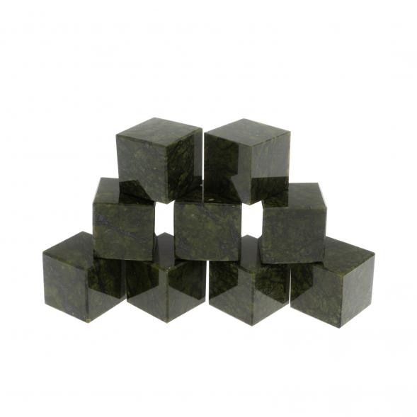 Камни для охлаждения виски набор 9 кубиков из зеленого змеевика 121582