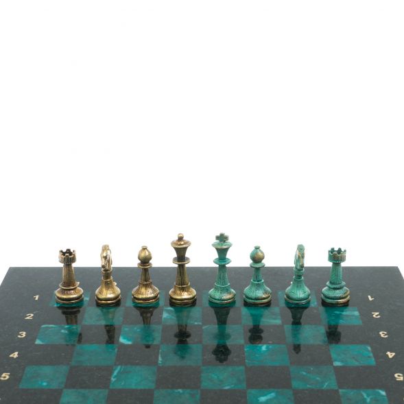 Шахматы &amp;quot;Стаунтон&amp;quot; фигуры бронза / патина 28х28 см из змеевика 128214