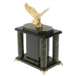 Часы &amp;quot;Орёл&amp;quot; из баженовского змеевика